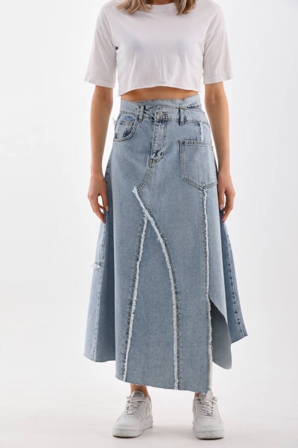 Denim Skirt With Shredded Lines - Image 3