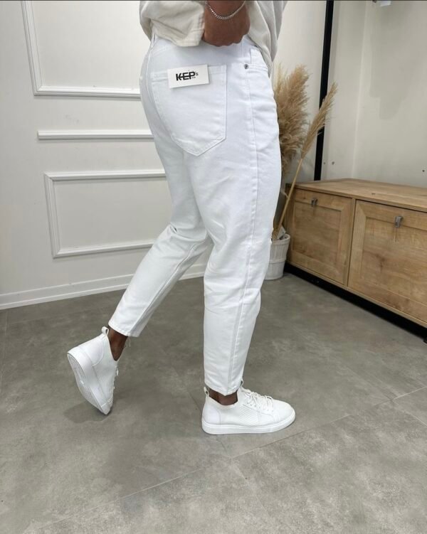 White Boyfriend Jeans - Image 2