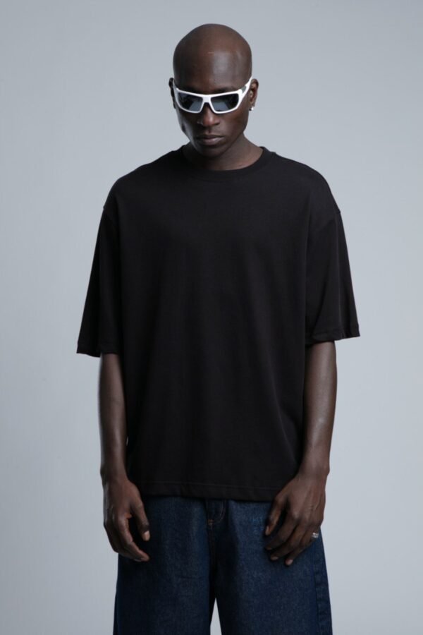 Black Basic Oversized T shirt - Image 2